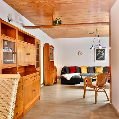 Haus Elisabeth-anna-strasse 28 6