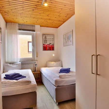 Haus Elisabeth-anna-strasse 28 6 Appartement *